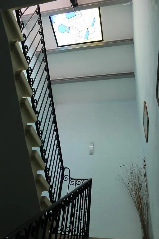 South Village Townhouse Zabbar 0*,